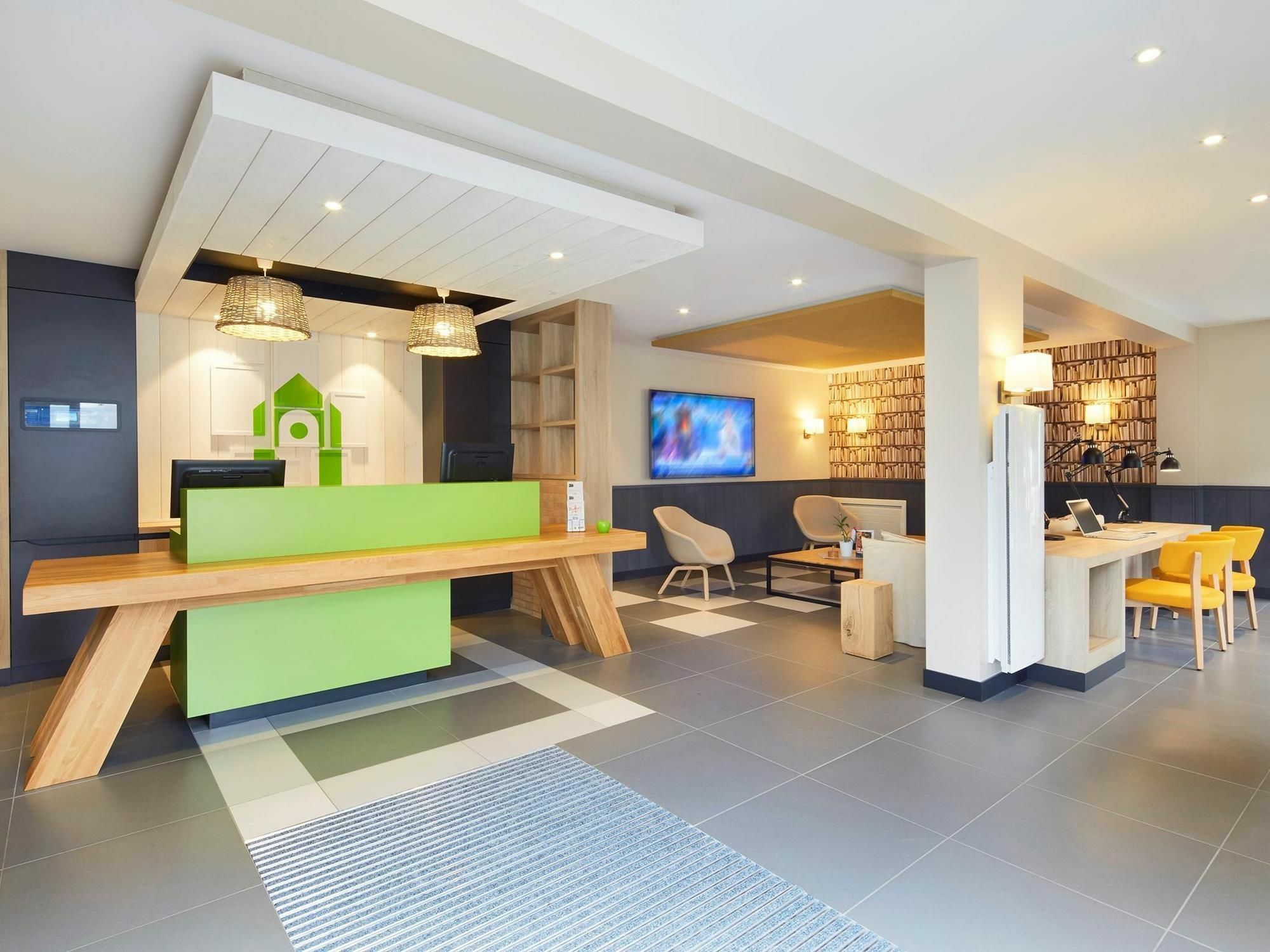 Hotel Campanile Le Mans - Arnage Zewnętrze zdjęcie